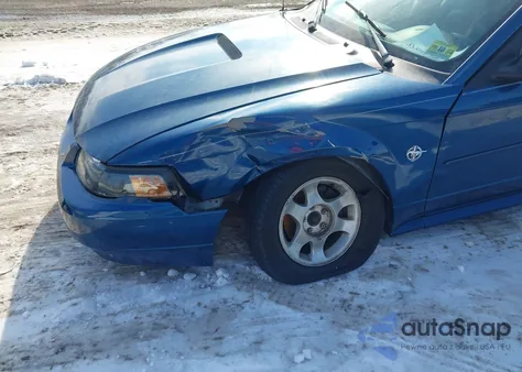 1999 Ford Mustang z USA, uszkodzony, nr VIN 1FAFP4440XF134238